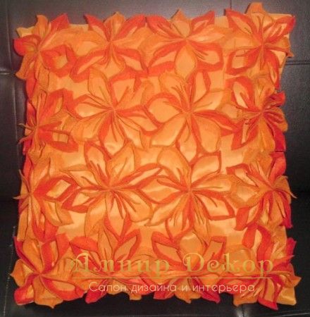 Декоративные подушки597